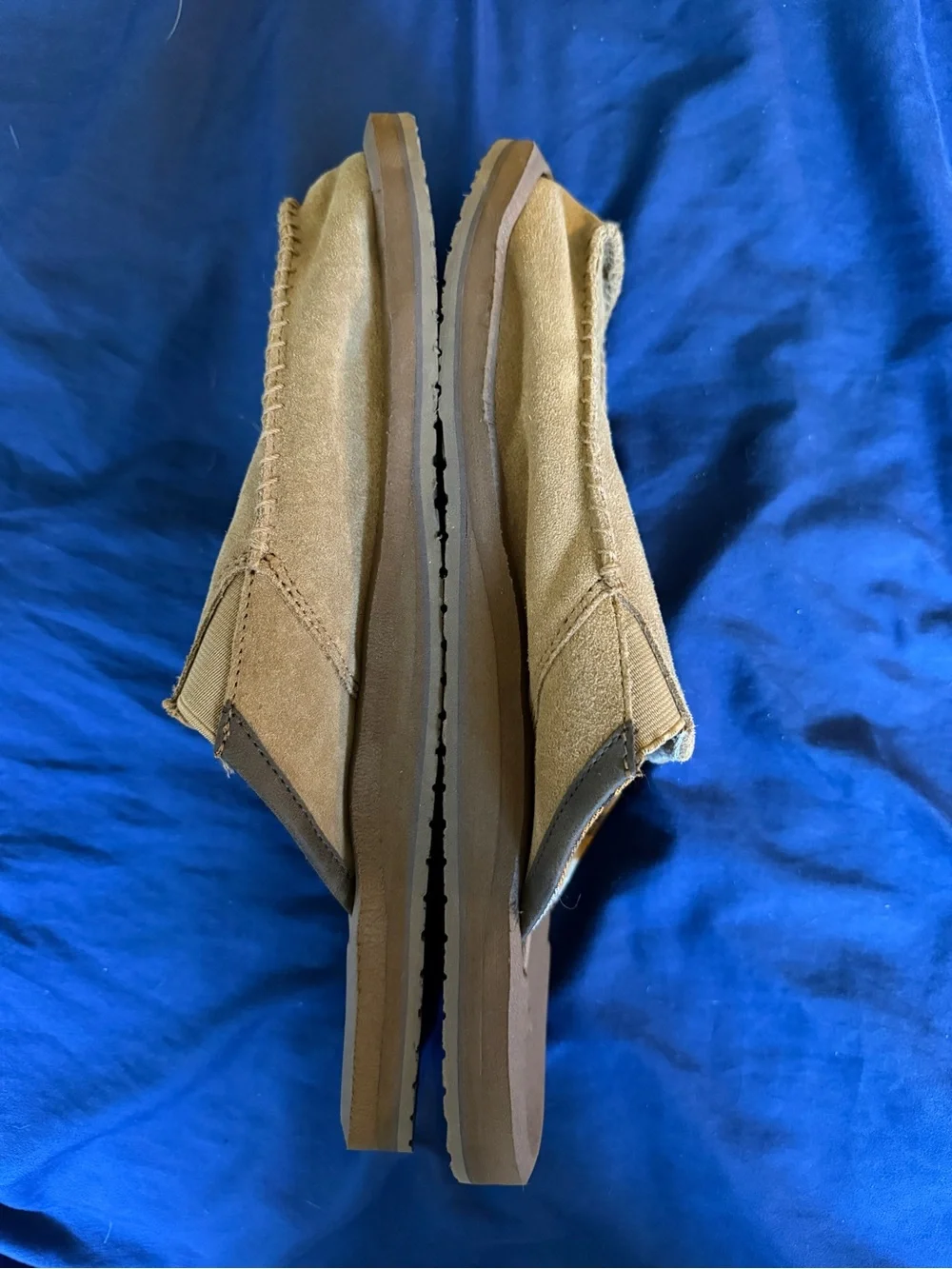 Sanuk Men’s Tan Suede Slip-On Sandals